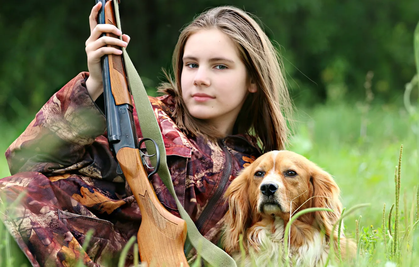 Photo wallpaper girl, weapons, dog, meadow, the gun, hunter