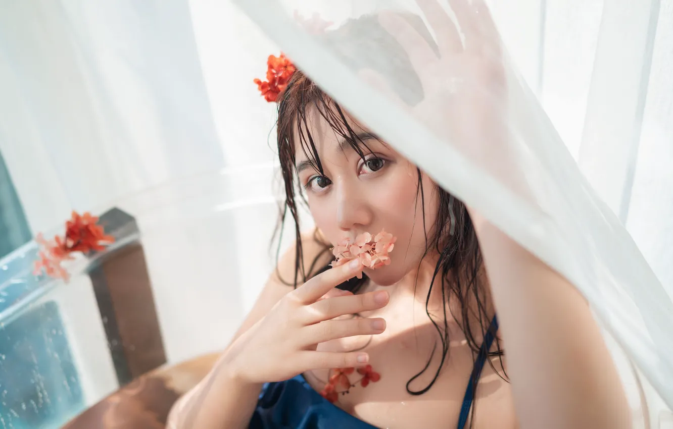 Photo wallpaper flower, woman, water, model, asian, close up, tub, Close Shot