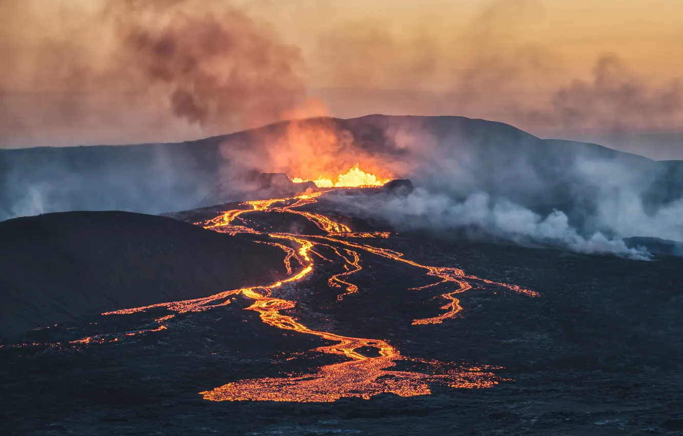 Photo wallpaper mountains, lights, flame, smoke, divorce, the volcano, pair, lava