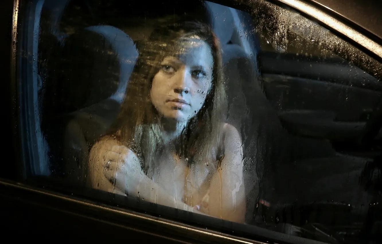 Photo wallpaper machine, glass, girl