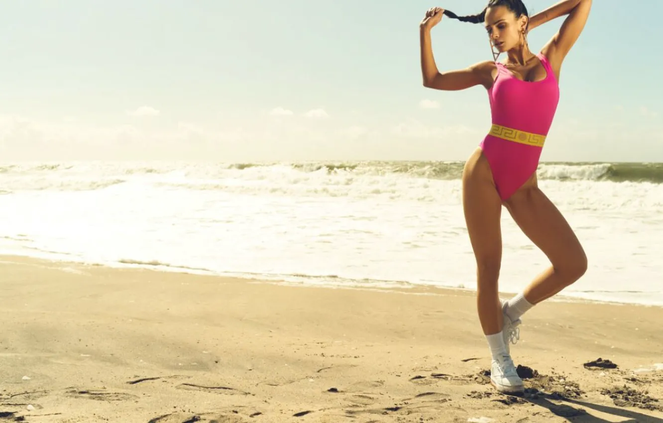 Photo wallpaper sand, sea, wave, pose, figure, slim, actress, brunette