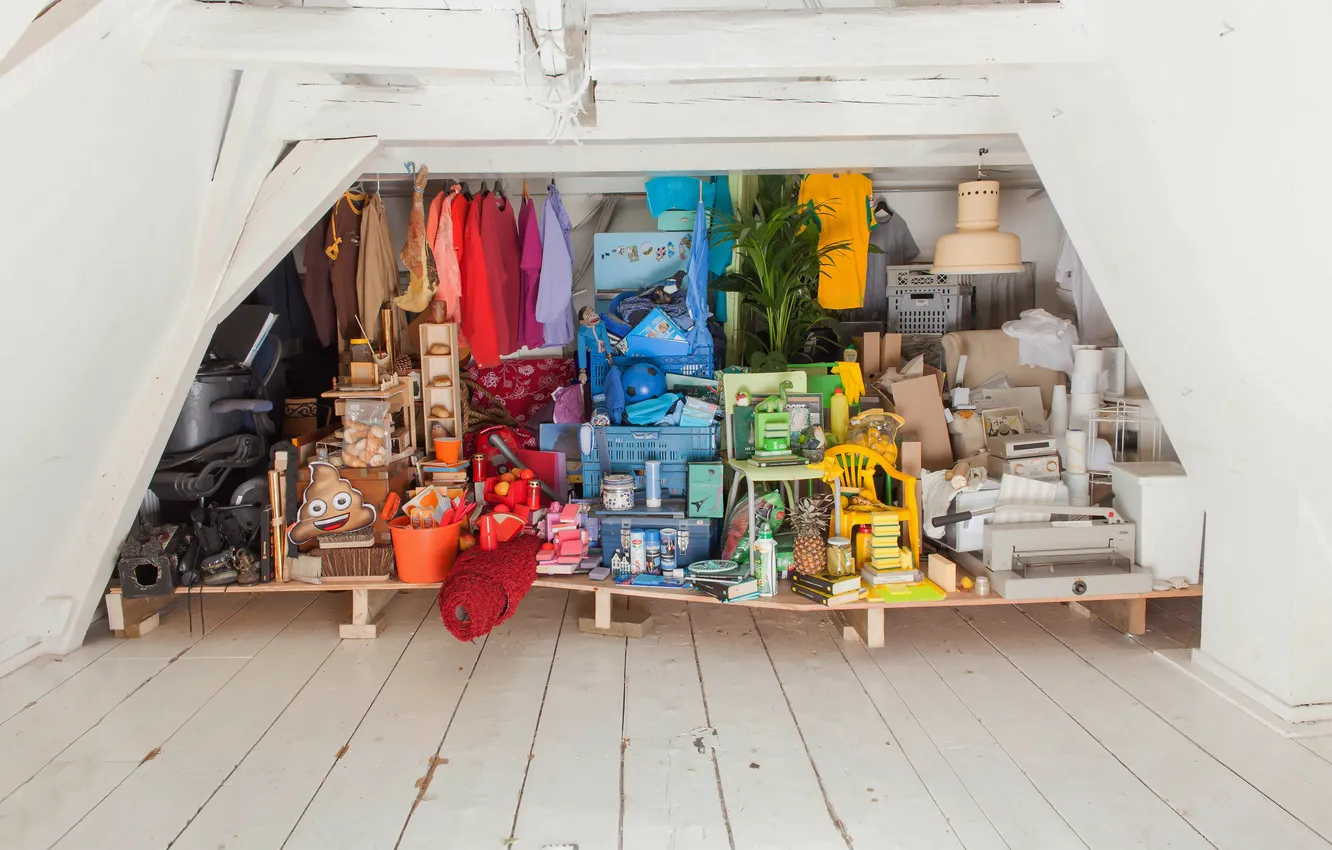 Photo wallpaper clothes, wardrobe, sorted by color