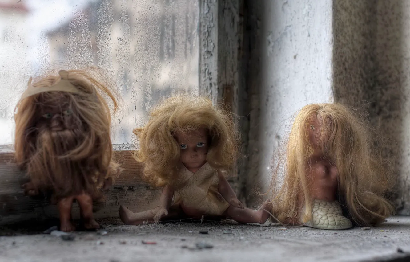 Photo wallpaper background, doll, window