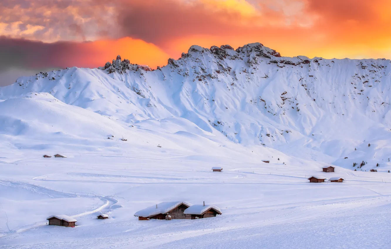 Photo wallpaper winter, field, clouds, snow, sunset, mountains, tops, slope