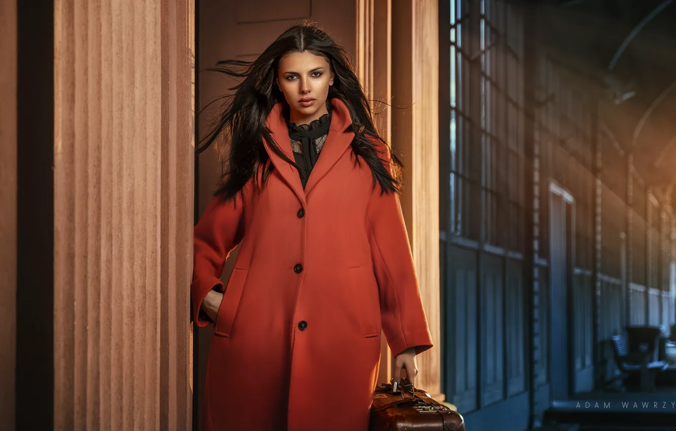 Photo wallpaper look, girl, station, brunette, suitcase, coat, Adam Wawrzyniak
