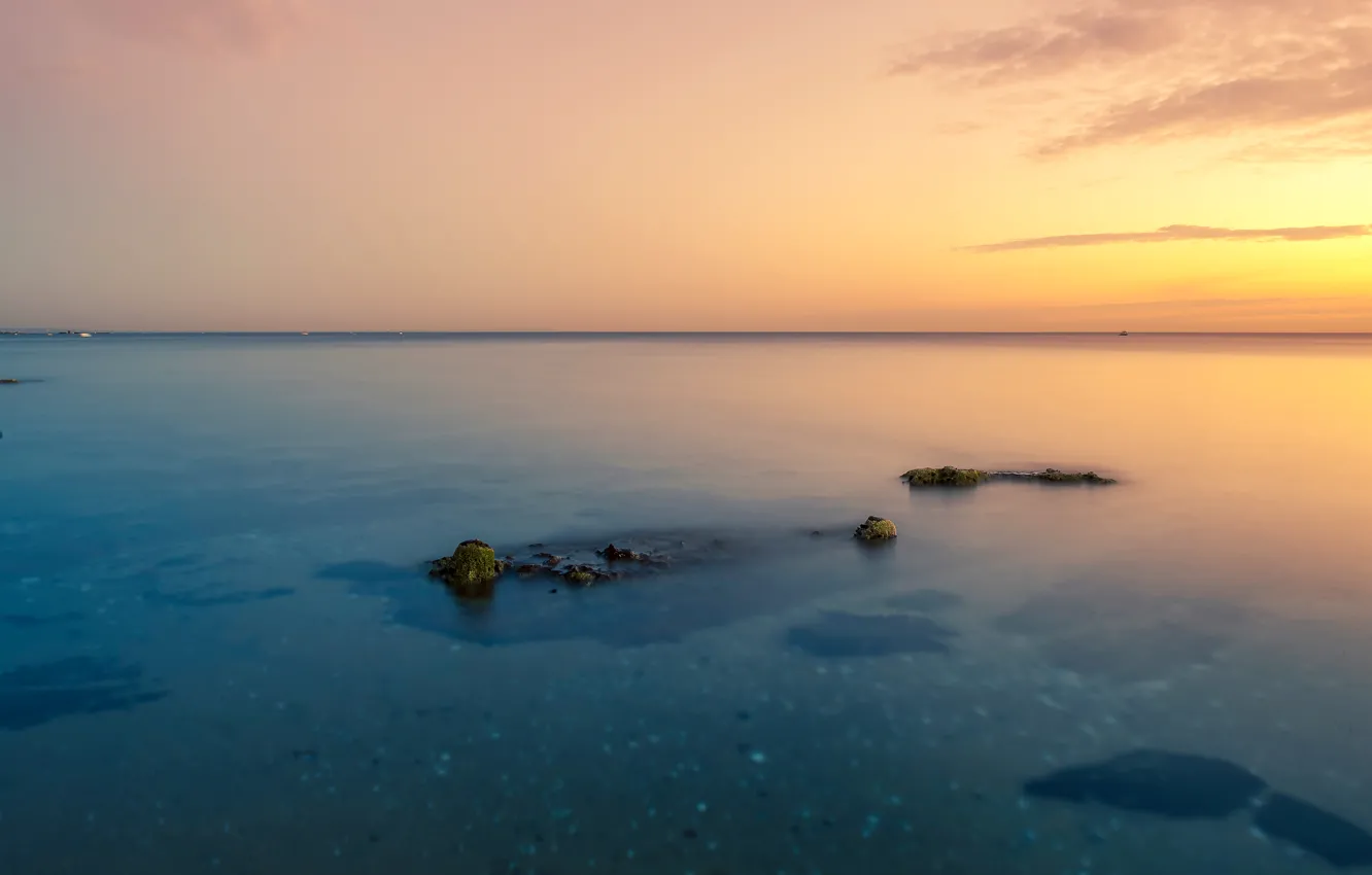 Photo wallpaper sea, sunset, rocks, boats, horizon, beautiful sky