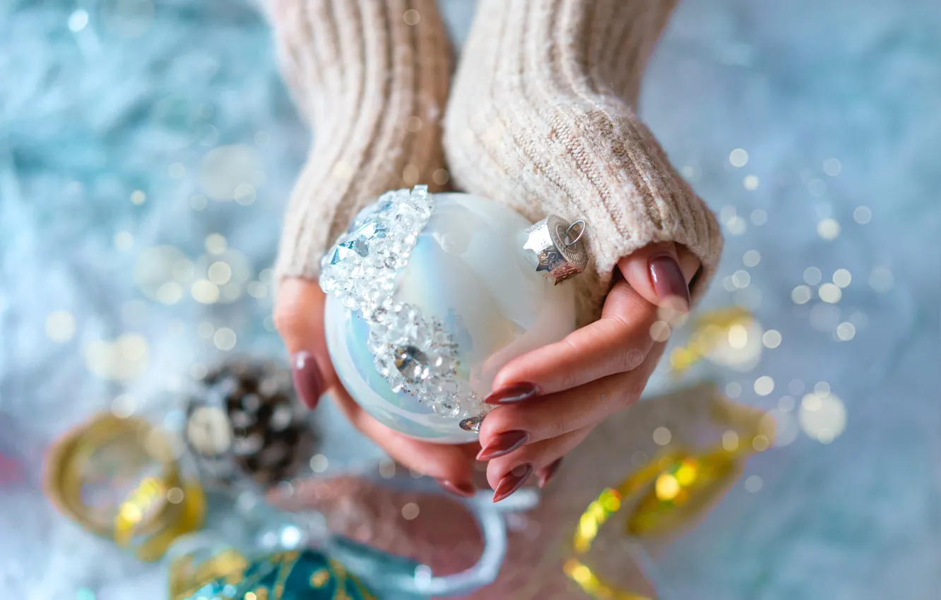 Photo wallpaper balls, balls, bumps, Christmas, sleeve, winter, female hands, rhinestones