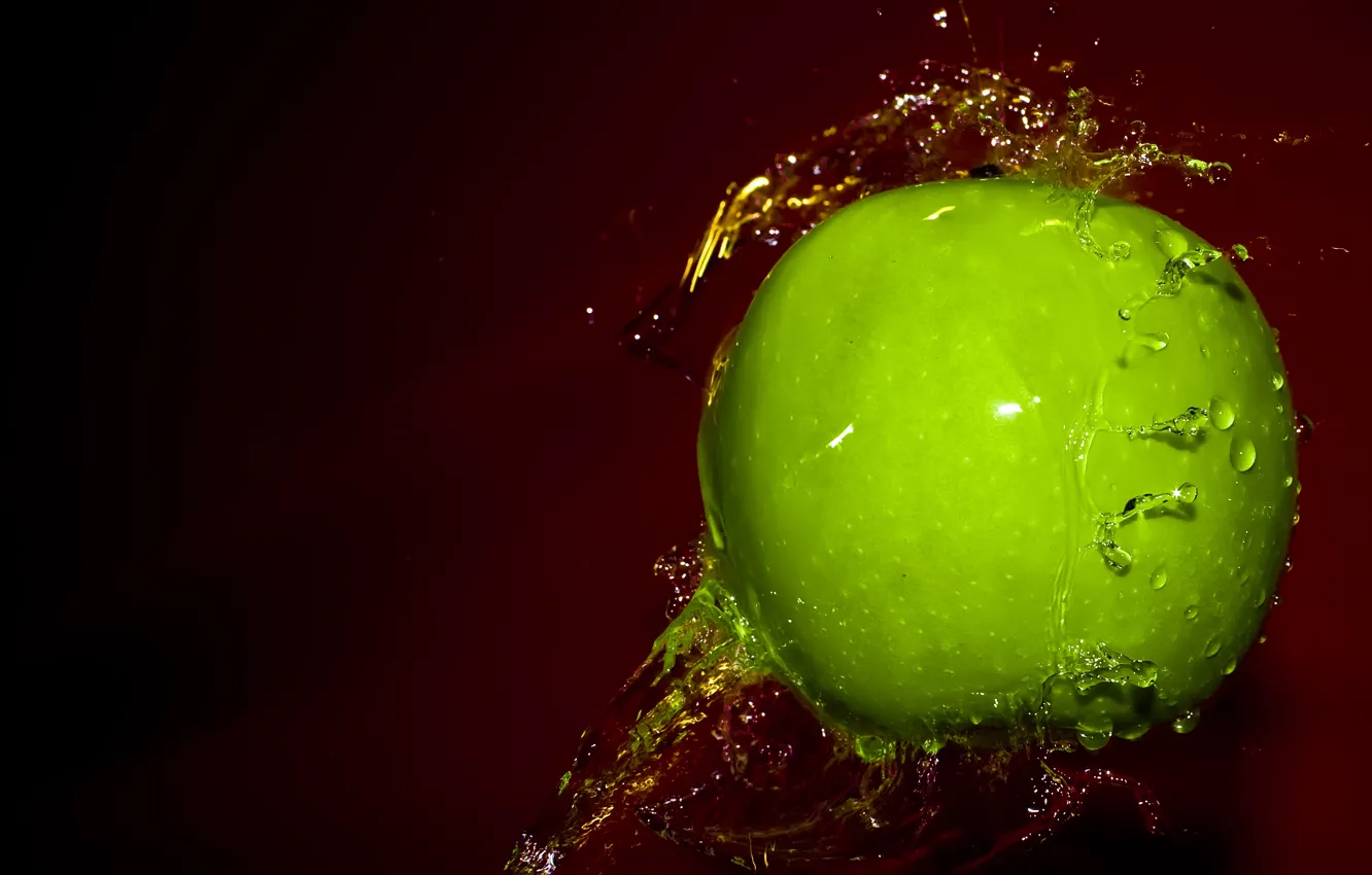 Photo wallpaper water, drops, squirt, green, Apple