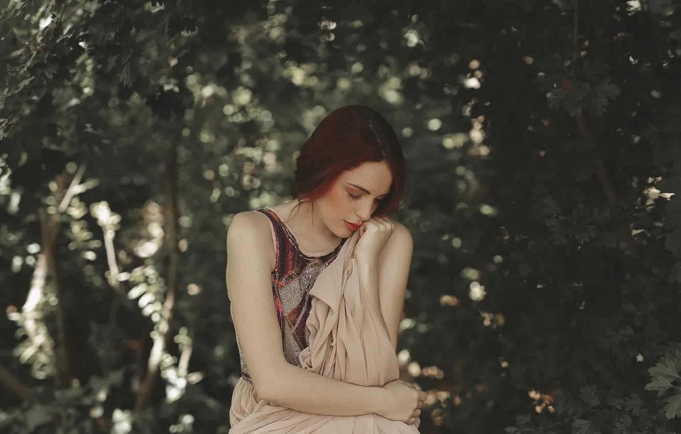 Photo wallpaper sadness, girl, face, background