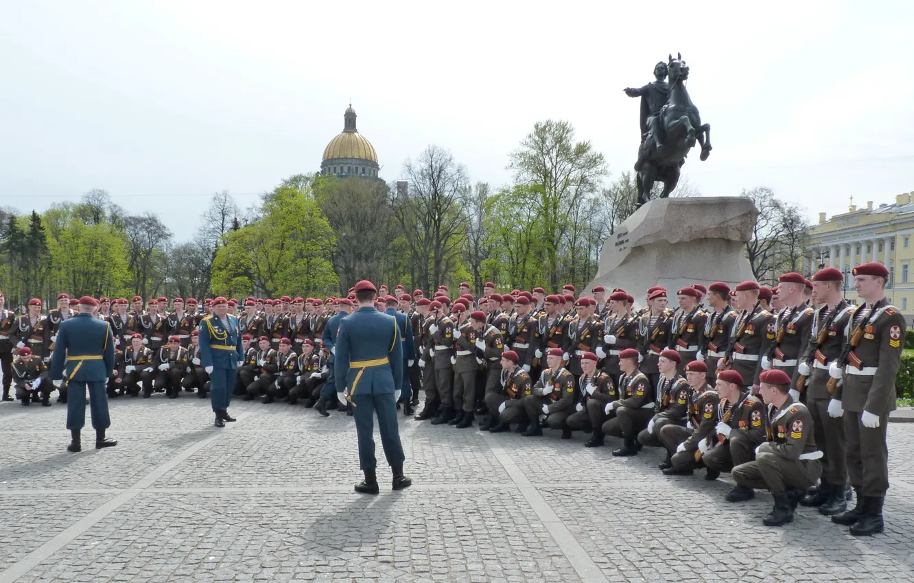 Photo wallpaper military, Victory Parade, Maroon beret