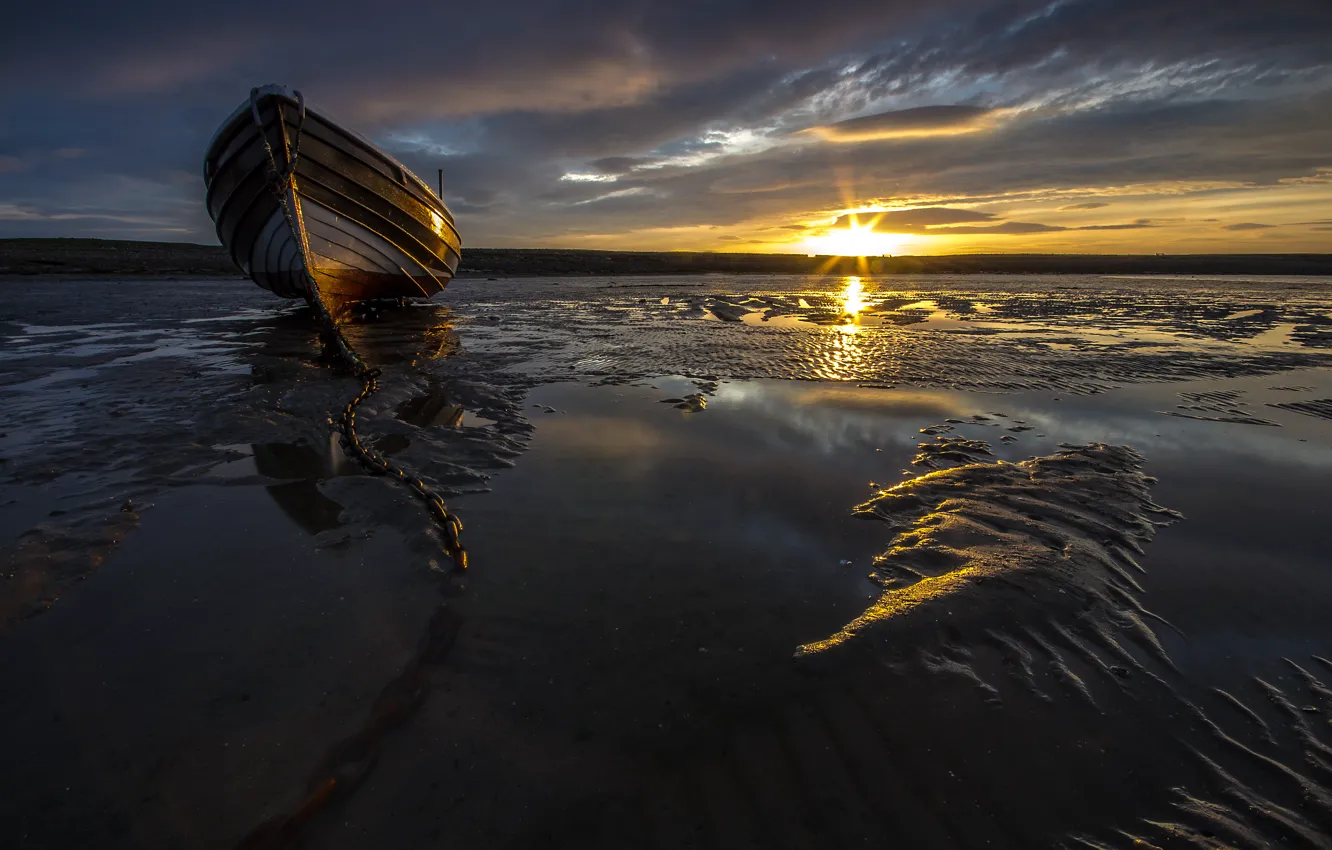 Photo wallpaper sea, sunset, boat, chain, stranded, Barkas