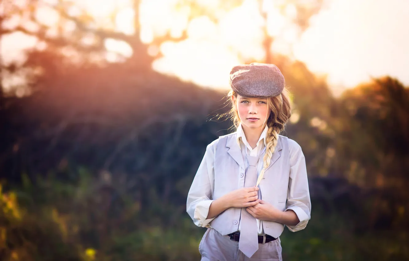 Photo wallpaper tie, girl, cap, Julia Altork