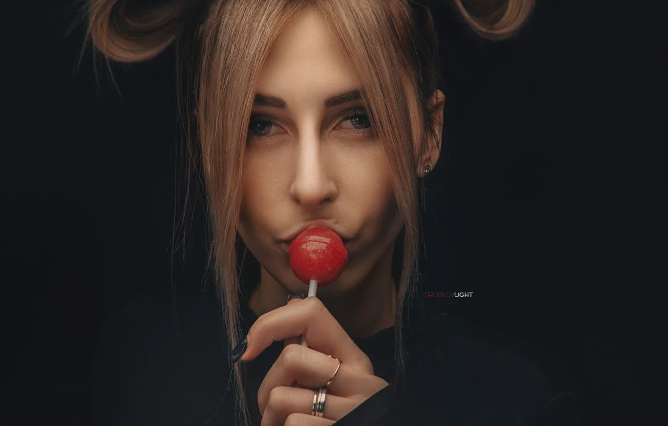 Photo wallpaper look, girl, portrait, hairstyle, candy, lips, Alexander Drobkov-Light