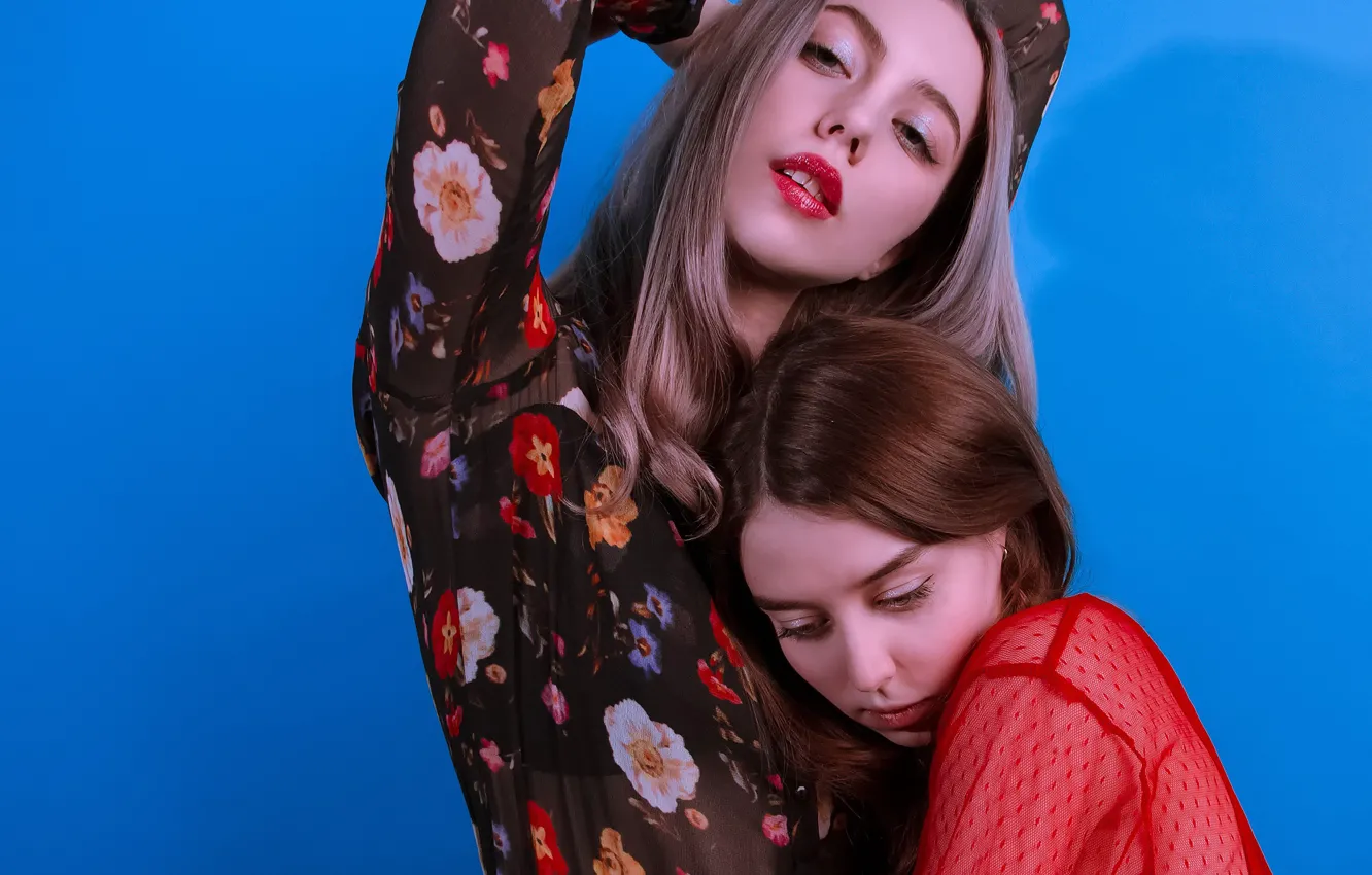 Photo wallpaper makeup, Oleg Naumov, Anastasia Anastas, Rina Bezborodova