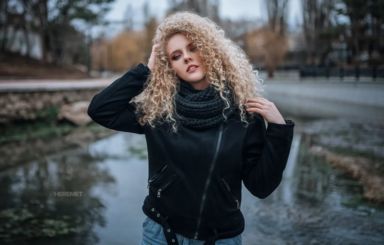 Photo wallpaper trees, blue eyes, winter, lake, model, women, jeans, blonde