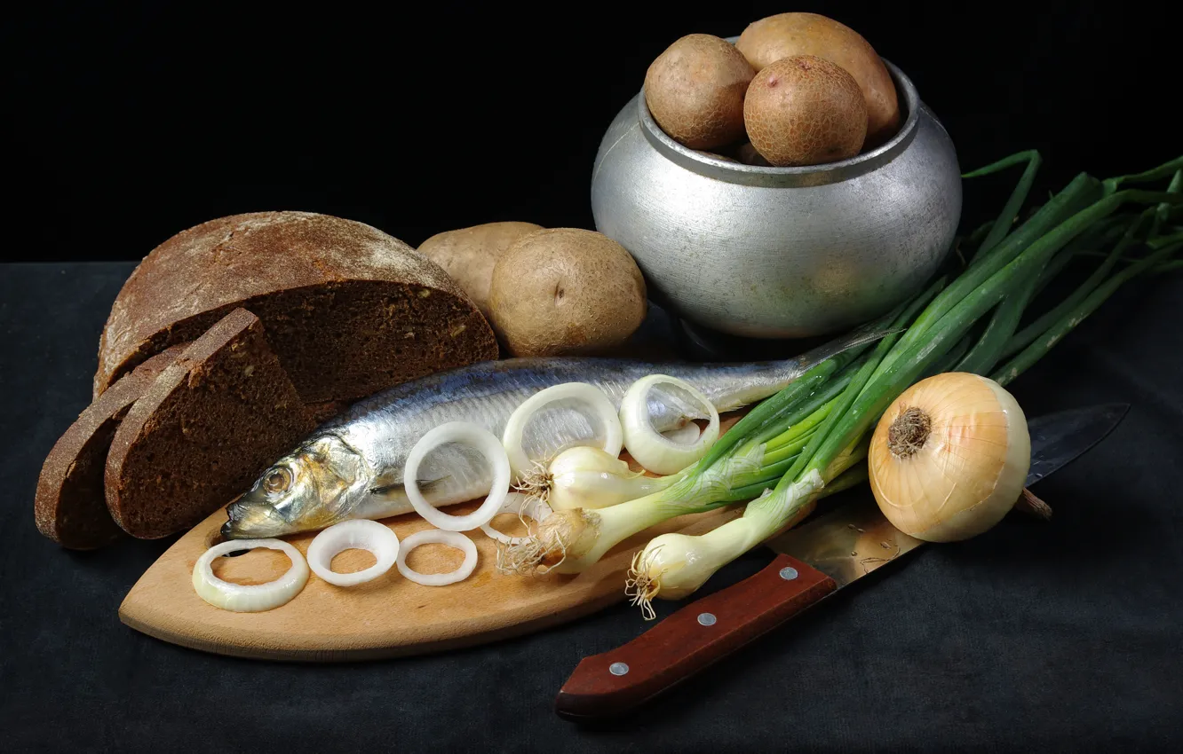 Photo wallpaper ring, bow, knife, Board, herring, potatoes, pot, black bread
