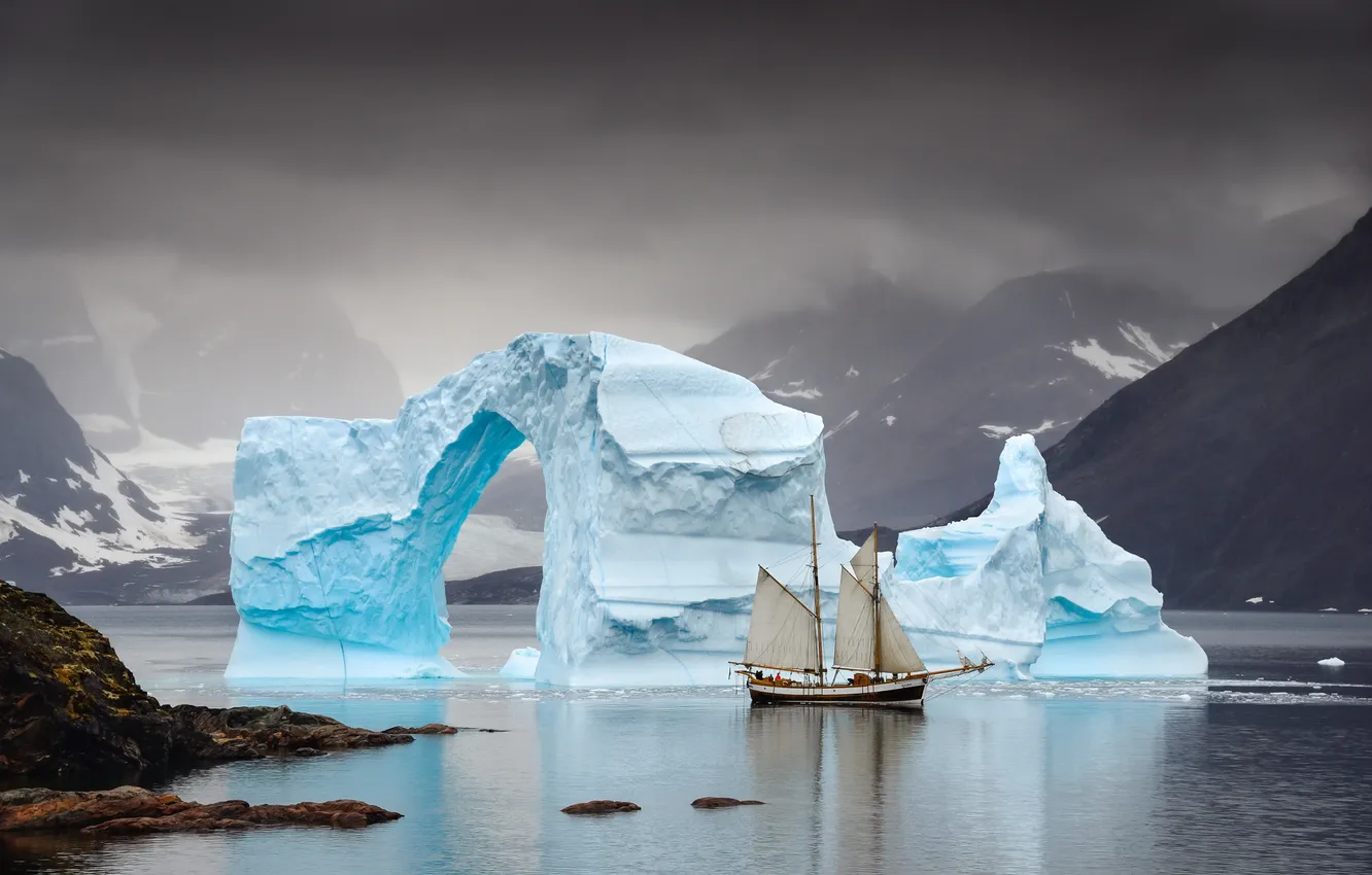 Photo wallpaper sailboat, ice, Arctic Voyager
