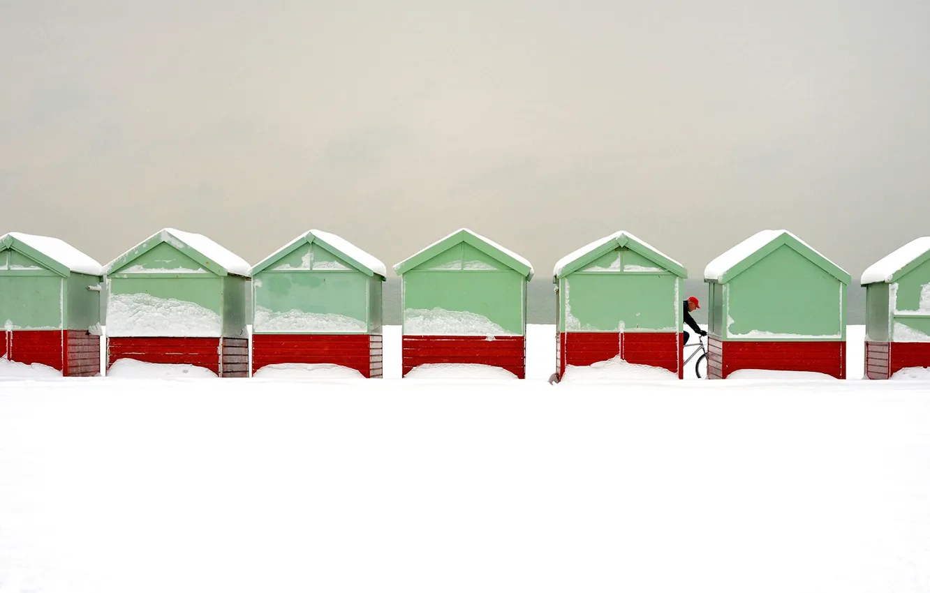 Photo wallpaper winter, England, beach houses, Brighton & Hove