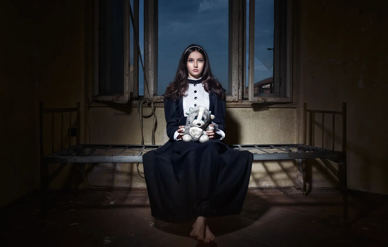 Photo wallpaper toy, bed, window, Daniel Ilinca