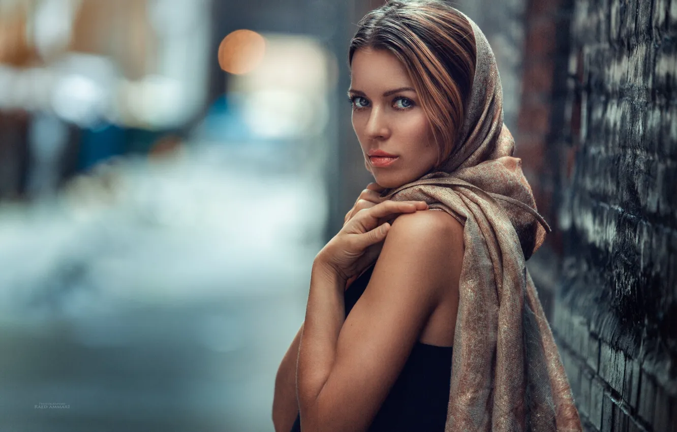 Photo wallpaper look, girl, wall, shawl, Raed Ammari