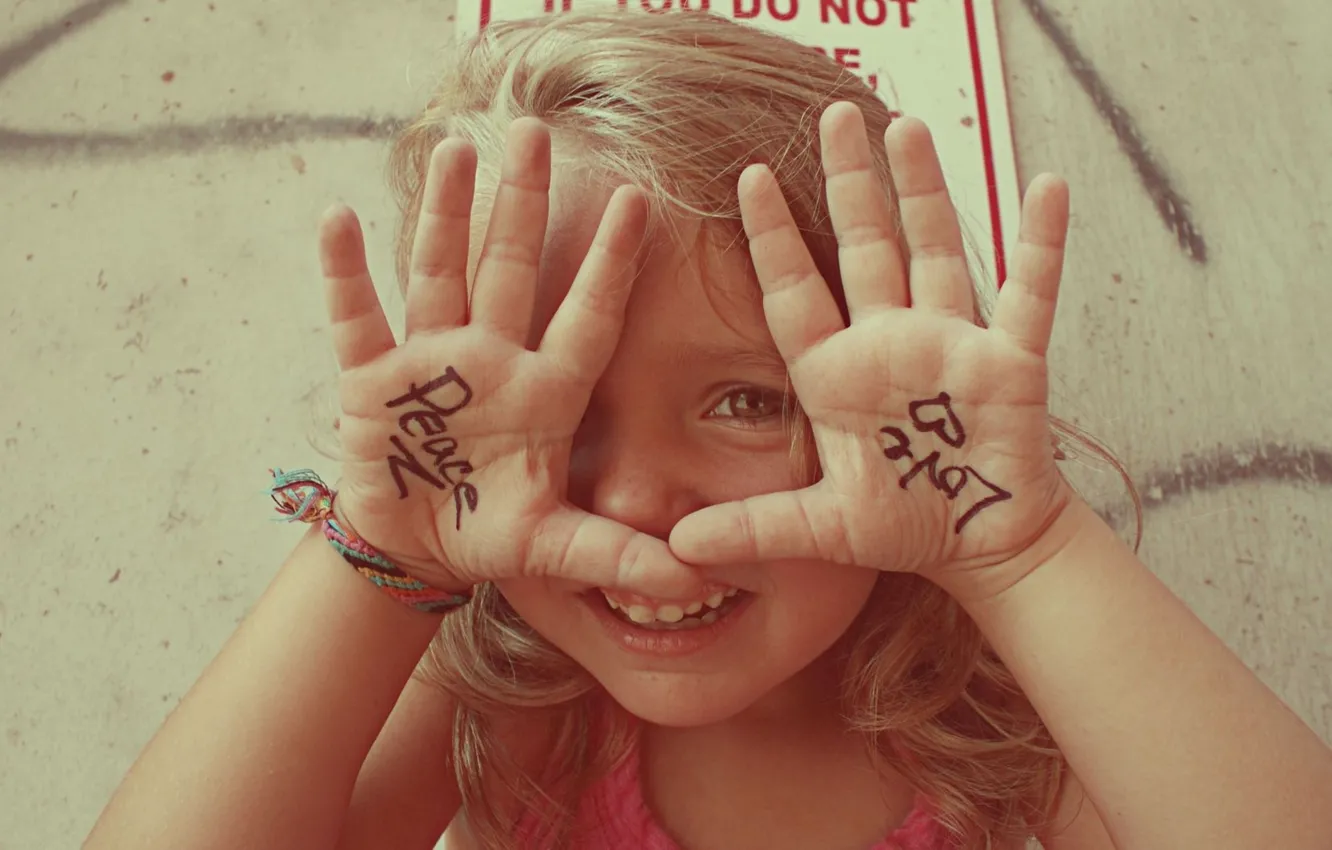 Photo wallpaper look, love, children, the world