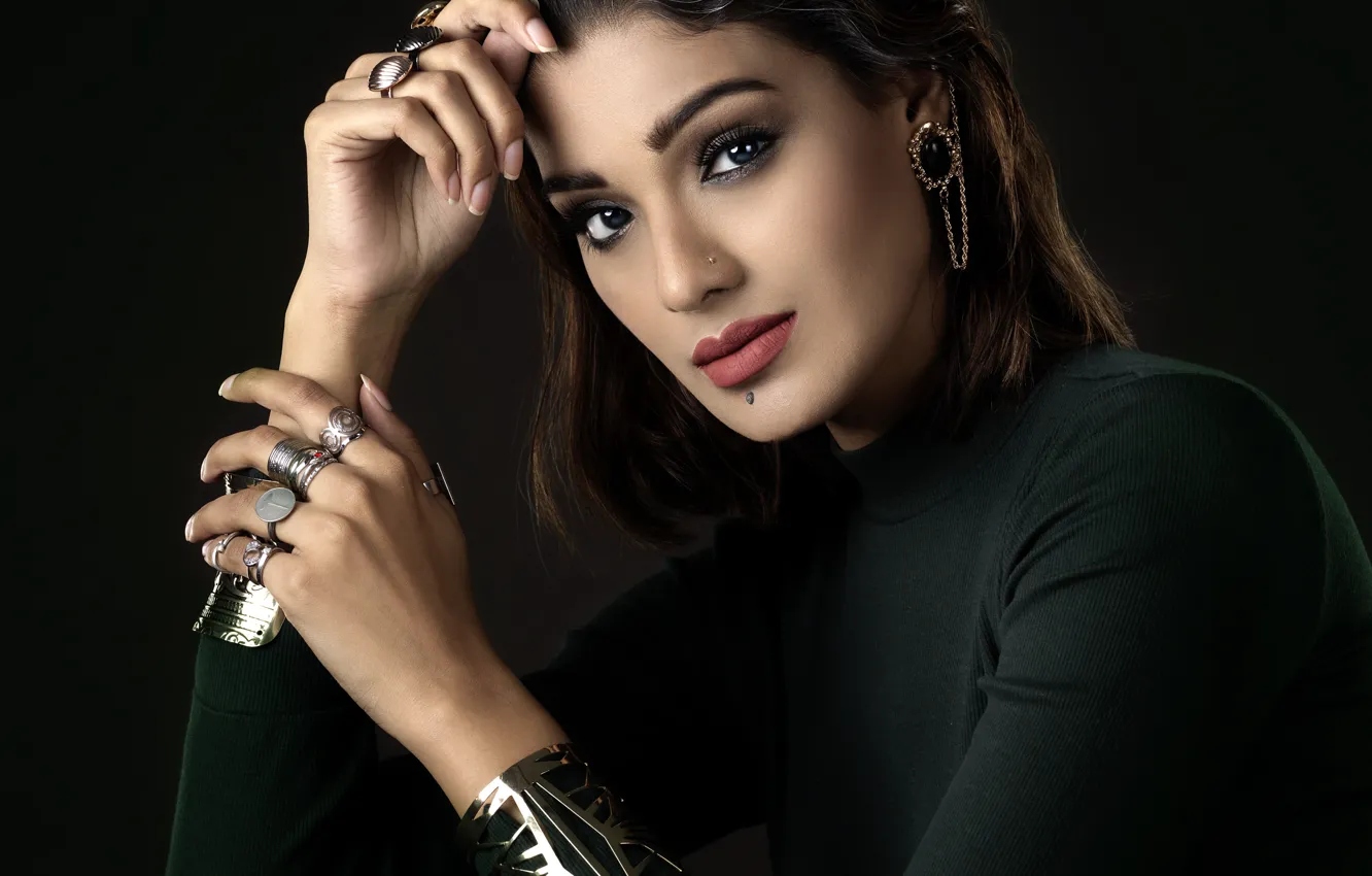 Photo wallpaper look, decoration, pose, hands, piercing, brown hair, Indian