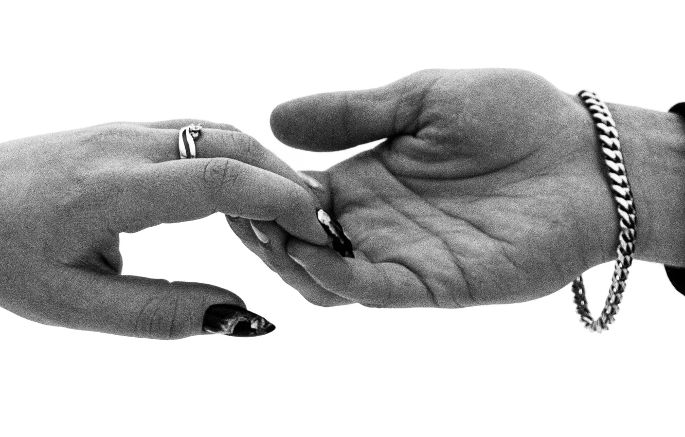 Photo wallpaper people, hands, ring, chain, manicure