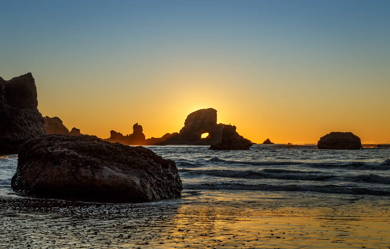 Photo wallpaper beach, rocks, dawn, Oregon, Indian Beach