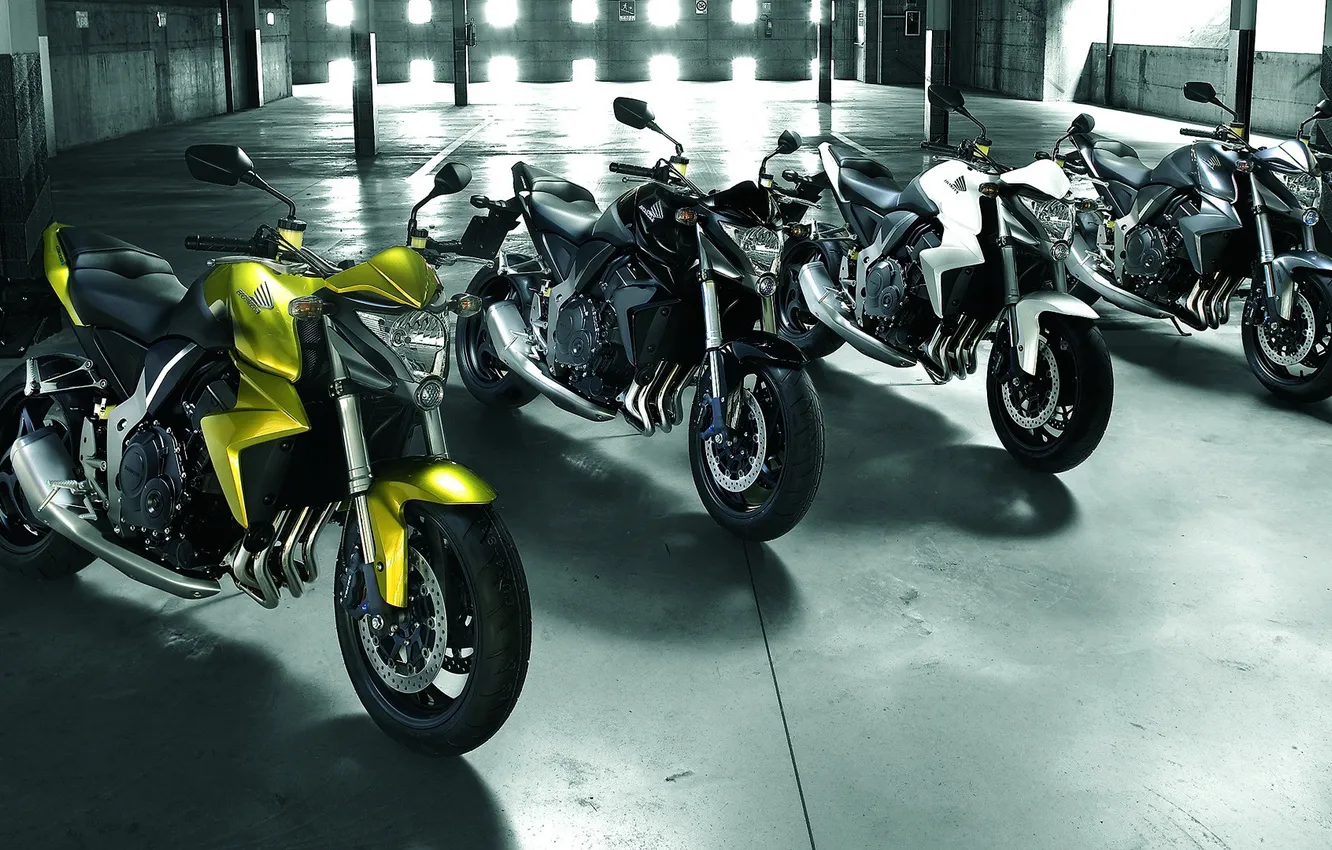 Photo wallpaper steel, view, speed, chrome