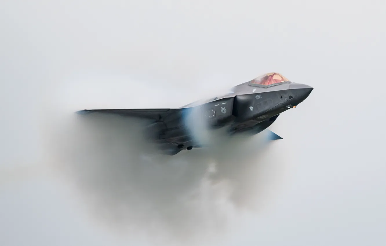 Photo wallpaper the sound barrier, UNITED STATES AIR FORCE, fighter-bomber, Lockheed Martin F-35 Lightning II