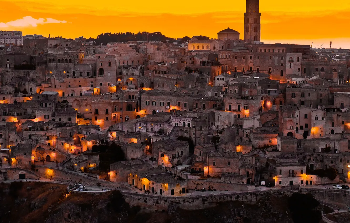 Photo wallpaper the city, the evening, Italy, mater, Province of Matera