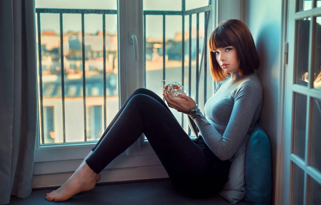 Photo wallpaper look, girl, window, Marie, Lods Franck