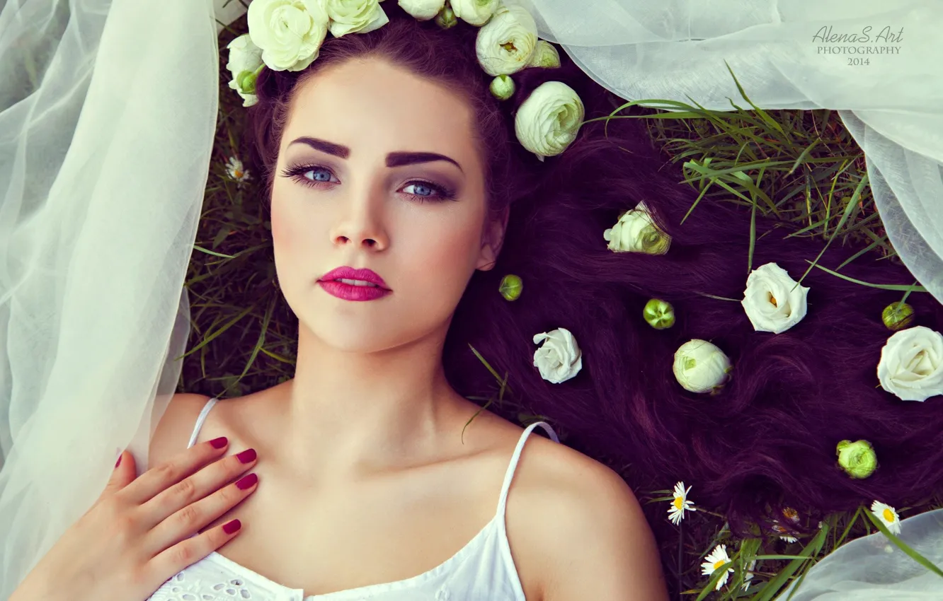 Photo wallpaper look, flowers, model, portrait, chamomile, makeup, dress, hairstyle