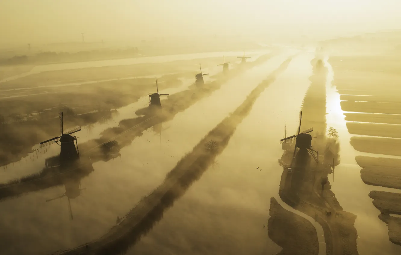 Photo wallpaper Holland, Elshout, Kinderdijk windmills