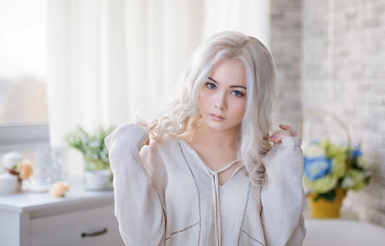 Photo wallpaper look, girl, pose, portrait, makeup, hairstyle, blonde, beautiful