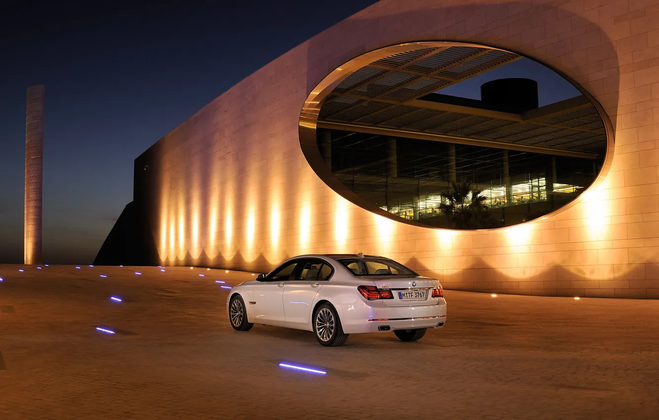 Photo wallpaper machine, auto, white, building, BMW, the evening, BMW, sedan