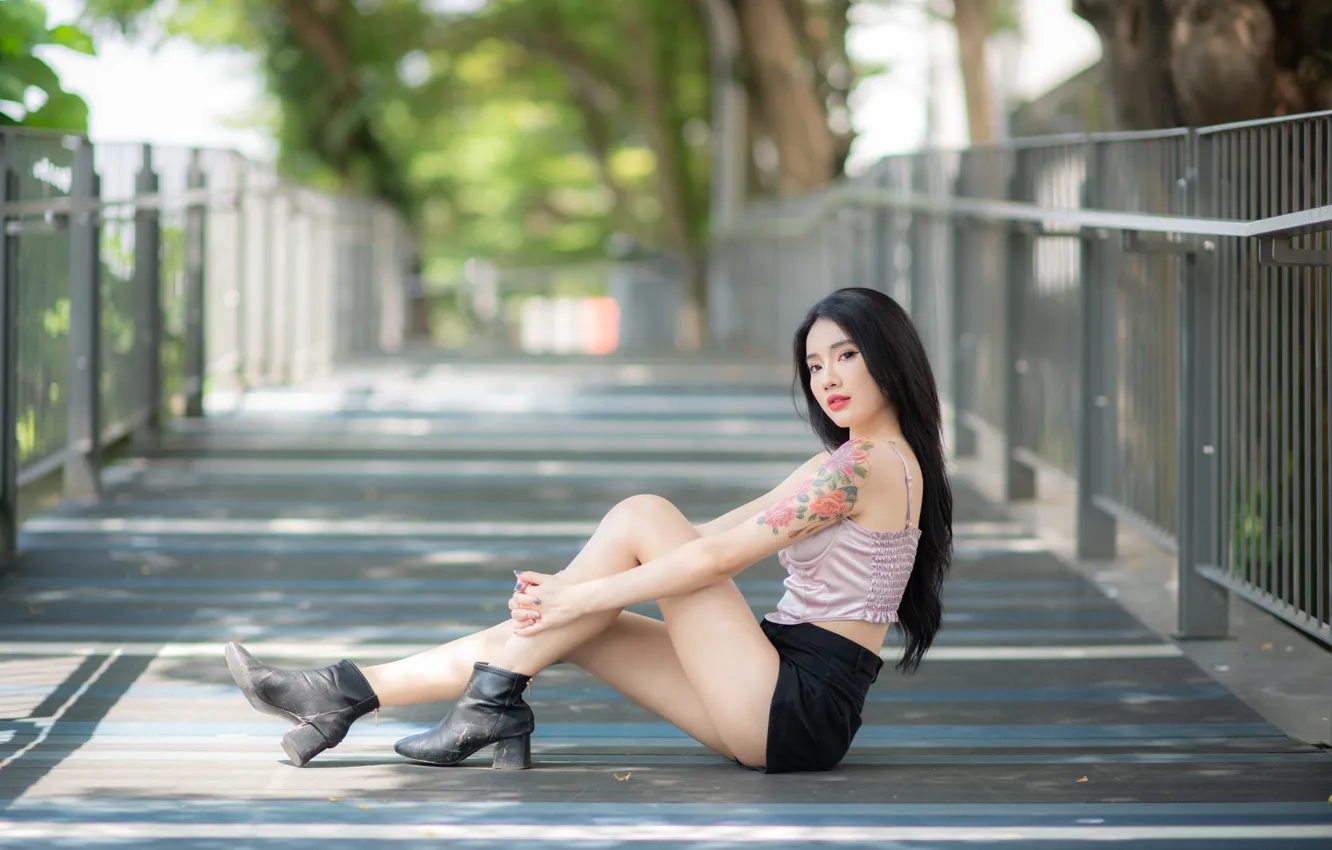 Photo wallpaper girl, street, Asian