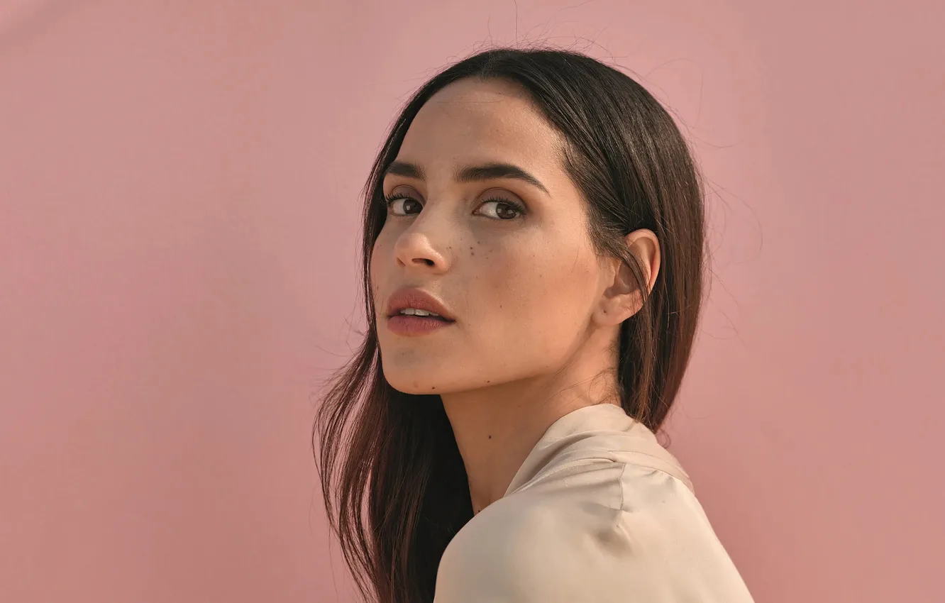Photo wallpaper look, pose, makeup, actress, brunette, side, hair, Adria Arjona