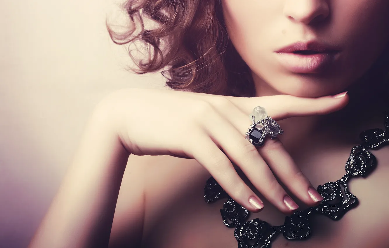 Photo wallpaper girl, decoration, woman, hair, ring, lips, curls, necklace