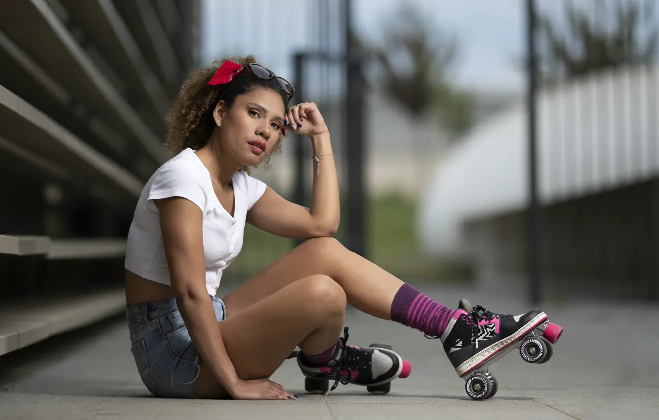 Photo wallpaper girl, videos, Oriana