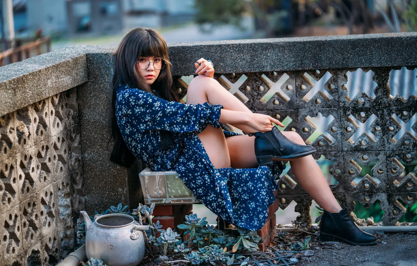 Photo wallpaper look, girl, face, dress, glasses, legs