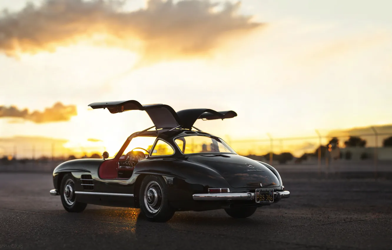 Photo wallpaper Classic, Retro, Mersedes Benz 300SL, Gull-wing