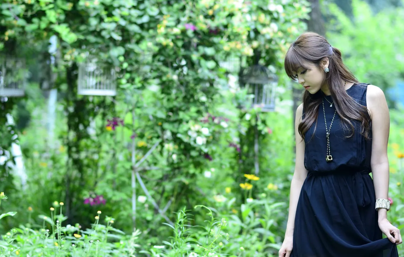 Photo wallpaper trees, foliage, model, Asian, black dress, trees, model, asian