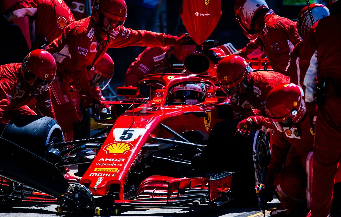 Photo wallpaper Ferrari, sport, Formula 1, race, men, Sebastian Vettel, pilot, mechanics