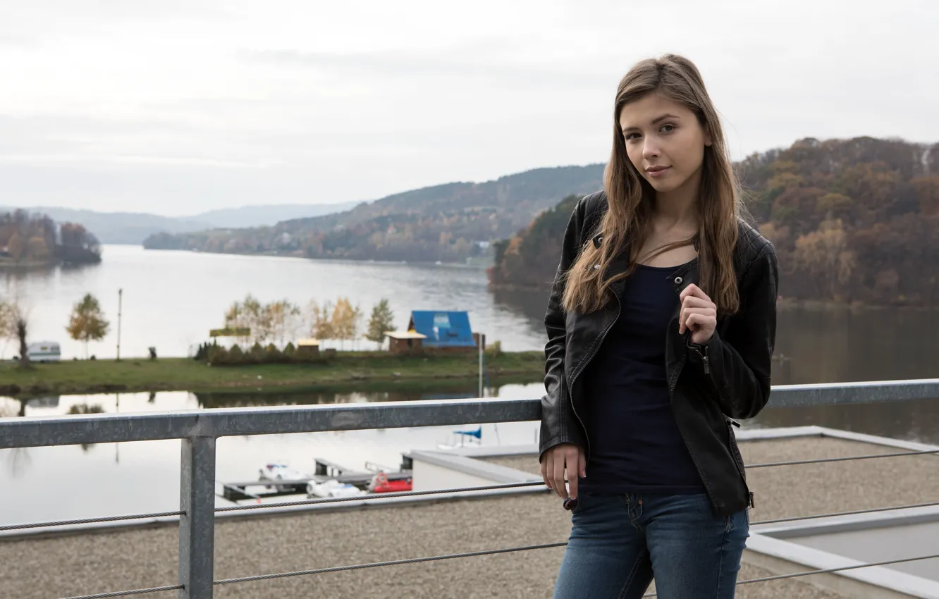 Photo wallpaper look, landscape, river, model, portrait, jeans, makeup, Mike