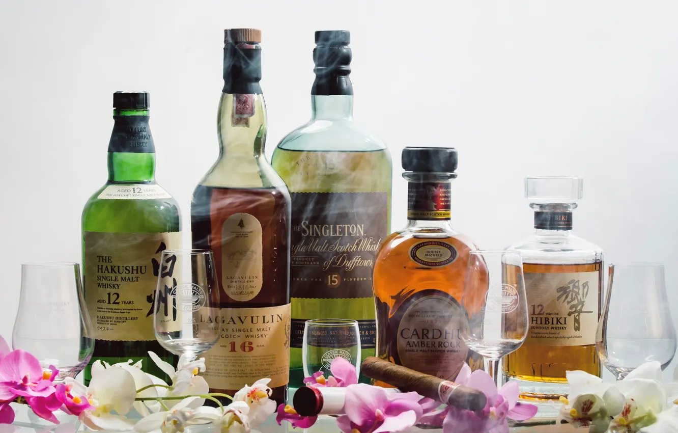 Photo wallpaper cigar, whiskey, varieties, Hibiki, Cardhu, Hakushu, Singleton, Lagavulin