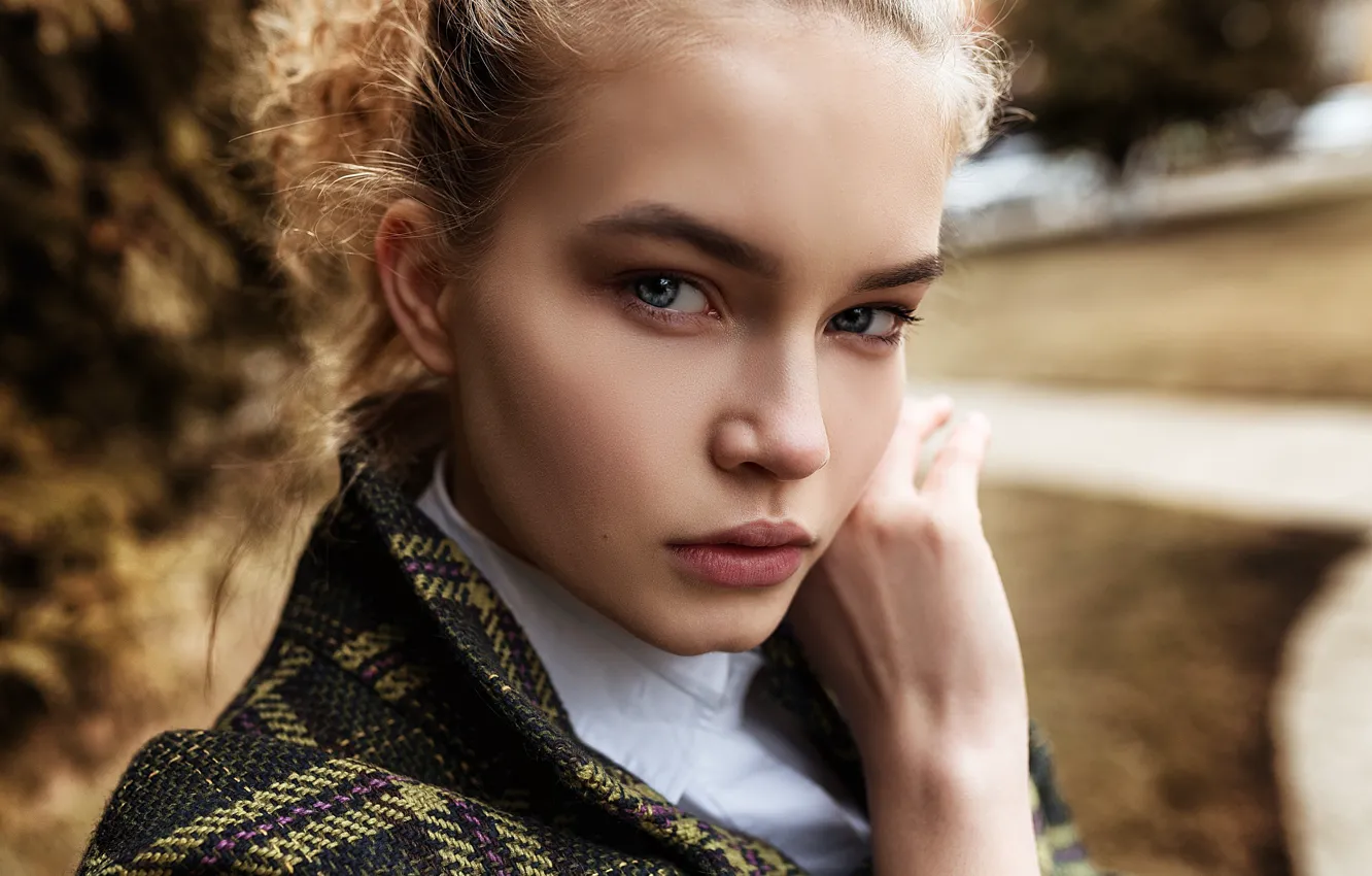 Photo wallpaper look, girl, portrait, Vlad Popov, Game Fox