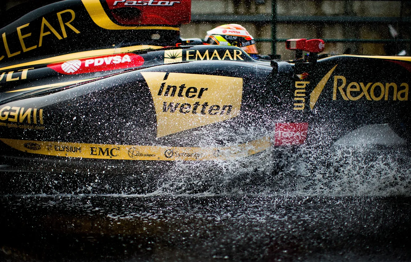 Photo wallpaper Lotus, Puddle, Squirt, The car, Pastor Maldonado