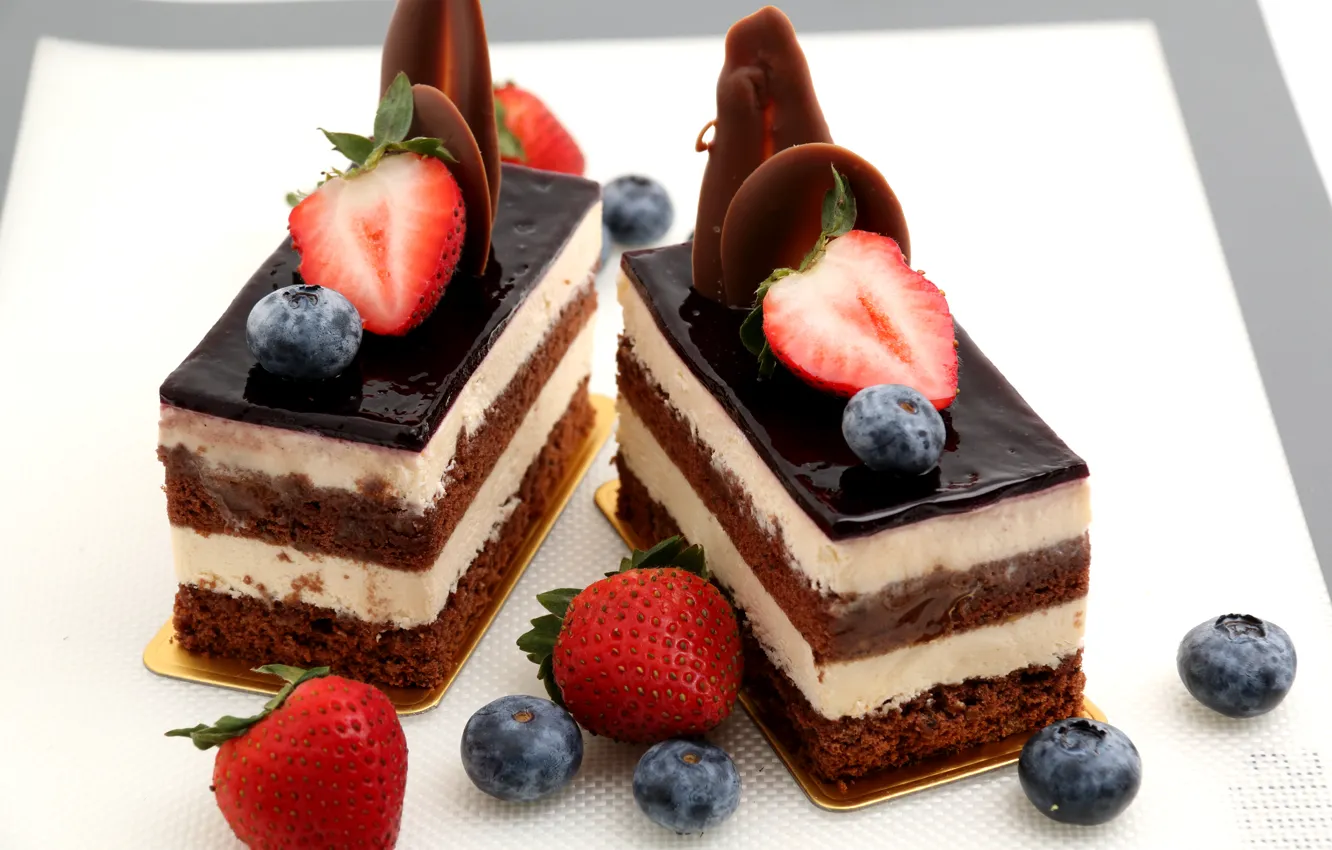Photo wallpaper chocolate, blueberries, strawberry, cake, dessert, sweet
