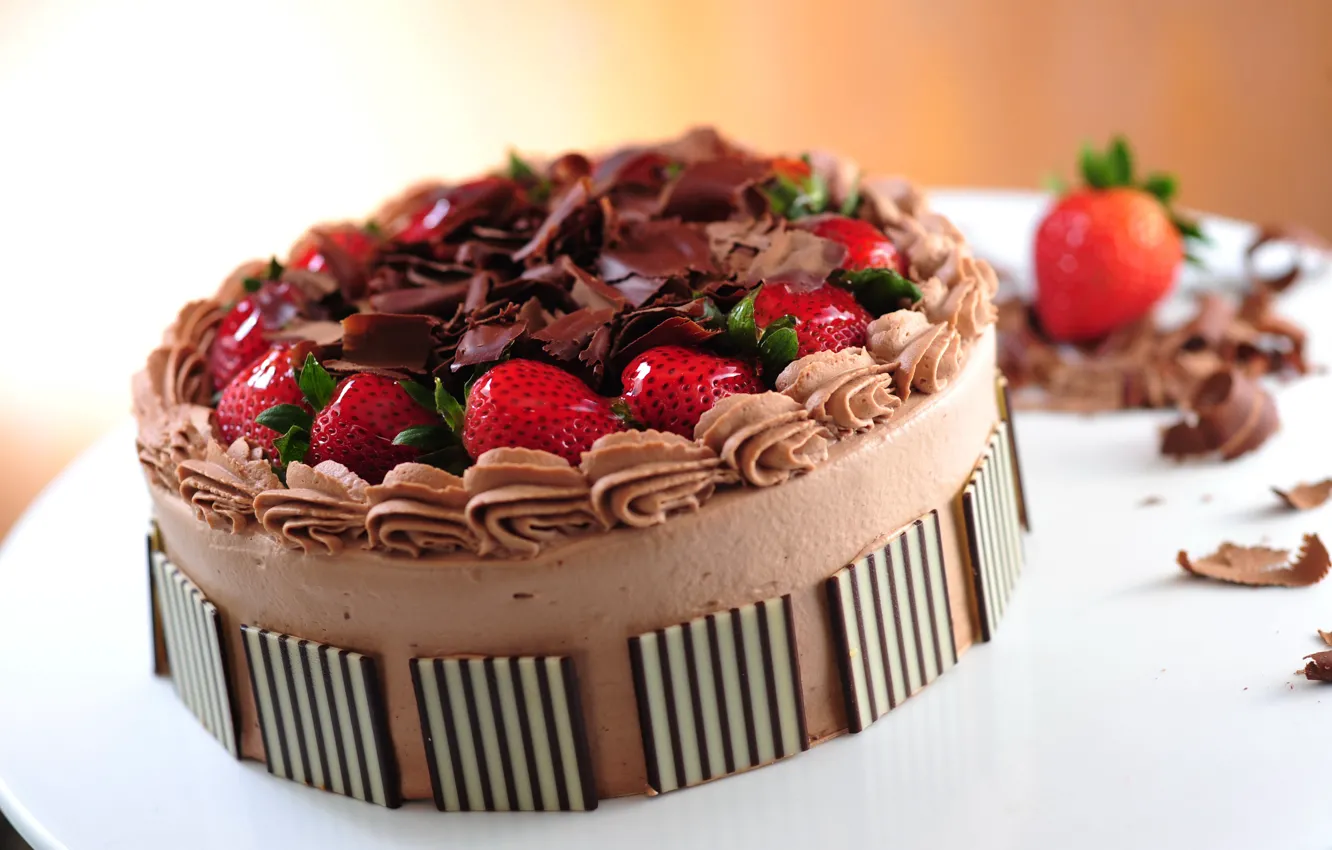 Photo wallpaper chocolate, strawberry, cake, cream
